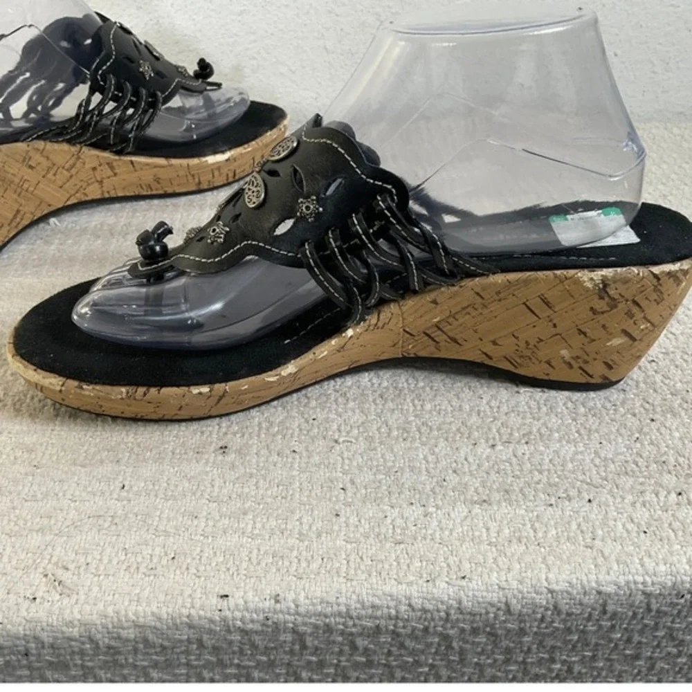 BareTraps Italicize Black Leather Floral Cutout Cork Wedge‎ Sandals Womens 10M